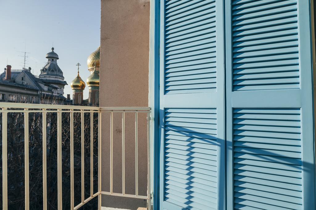 Artsy Old Town Apartment Бухарест Экстерьер фото
